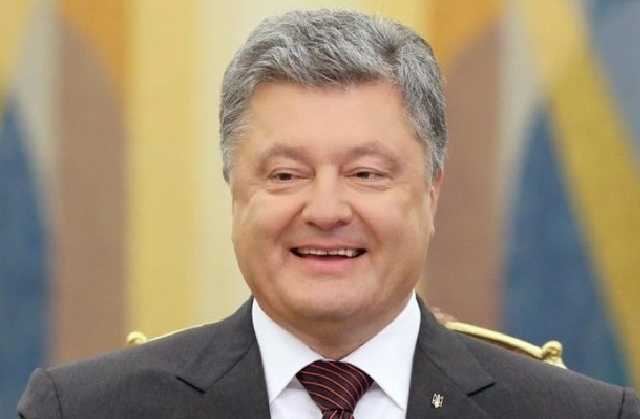 Порошенко пришел, чтобы стать еще большим олигархом – Деревянко