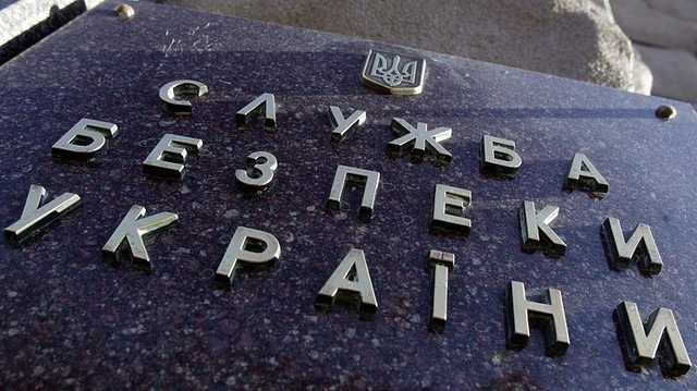 Бухие, вооруженные, с ксивами СБУ. Надеялись, проканает. И проканало