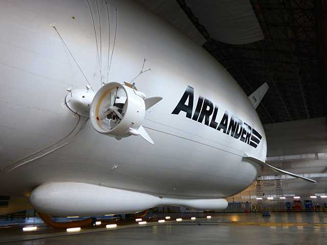         Airlander 10