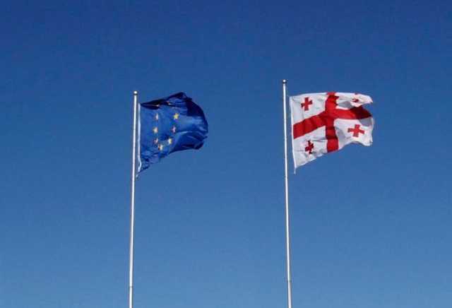 У Саакашвили заявили, что самолет с депортированными грузинами не приземлился в Тбилиси