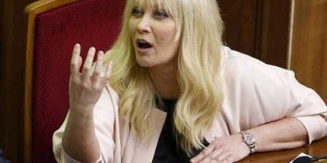 Новое фото экс-регионалки Повалий вызвало неоднозначную реакцию у подписчиков