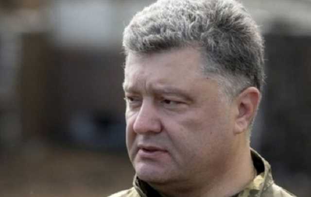 «Псы войны»: соцсети обсуждают собак, пришедших послушать речь Порошенко