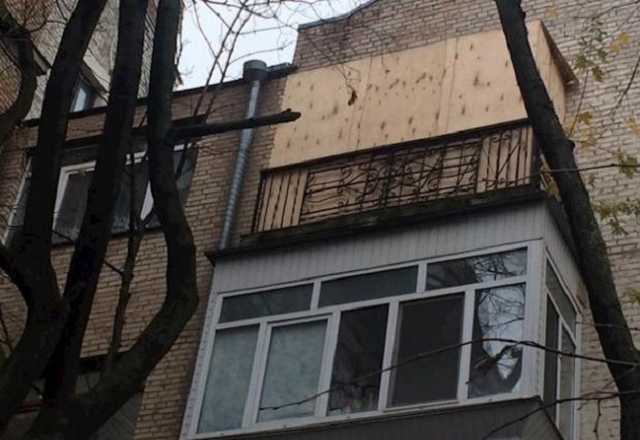 Соцмережу вразив балкон у центрі столиці