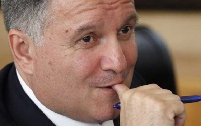 Укрепление полицейского государства: Кабмин хочет опять расширить права силовиков