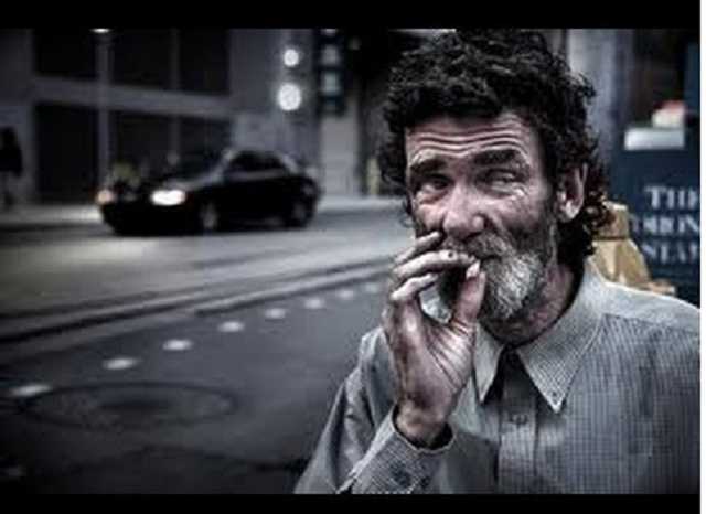 Собянин: 200 тысяч россиян ежегодно уезжают жить за границу