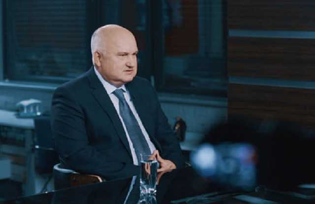 "Рівень компетентності, професіоналізму та ефективності в держапараті України становить загрозу національній безпеці та обороні", - Ігор Смешко