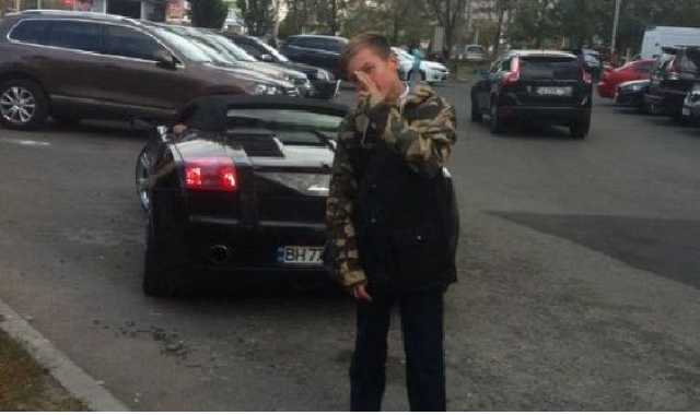 Соцсети об ограблении магазина сыном нардепа-радикала: прекрасное начало политической карьеры