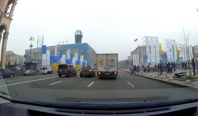 Скандал с "яжематерью" в Киеве: журналист указал на тревожный момент