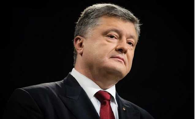 Украинцы не доверяют Порошенко: 74% граждан негативно относятся к президенту