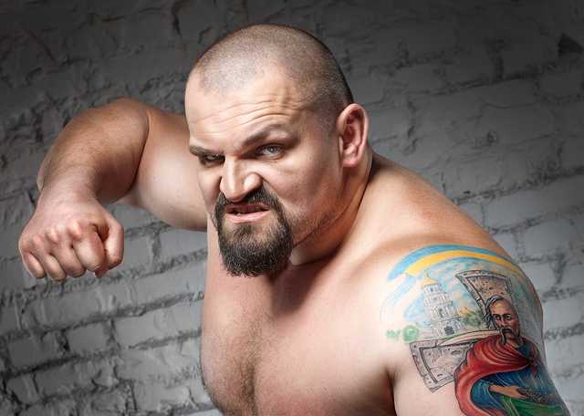 В центре Киева машина сбила сына Василия Вирастюка