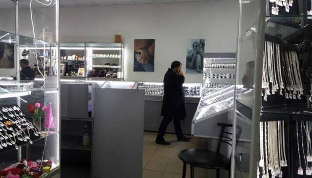 В Николаеве бандиты совершившие налет на ювелирный магазин расстреляли полицейских