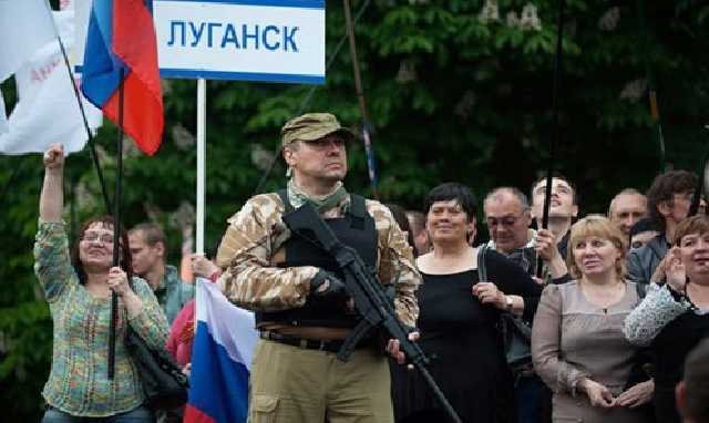 Життя у вакуумі: як існують жителі "ДНР" та "ЛНР"