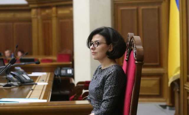 Вице-спикер Верховной Рады призвала Порошенко уволить Юрия Луценко