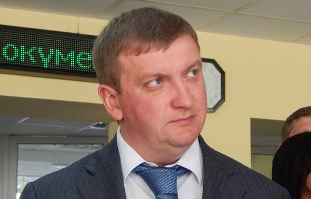 Окружению Петренко грозит 6 лет тюрьмы за хищение с госбюджета