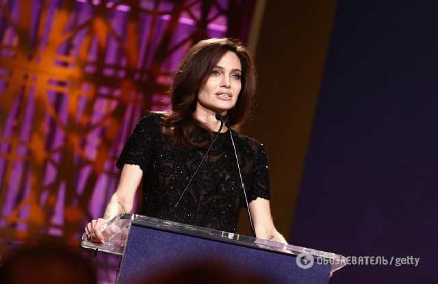 Джоли публично поддержала Украину