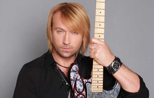 Депутатские забавы: сколько стоит провести новогоднюю ночь с Олегом Винником