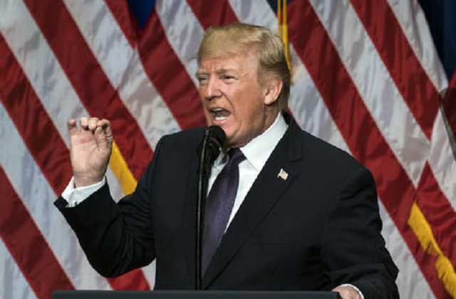 Трамп назвал Россию в числе стран, угрожающих национальной безопасности США