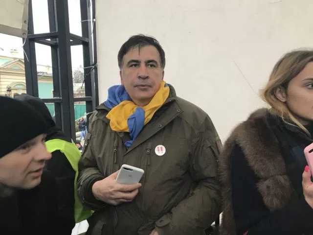 Саакашвили: Вконец обнаглевшие барыги пытаются меня депортировать