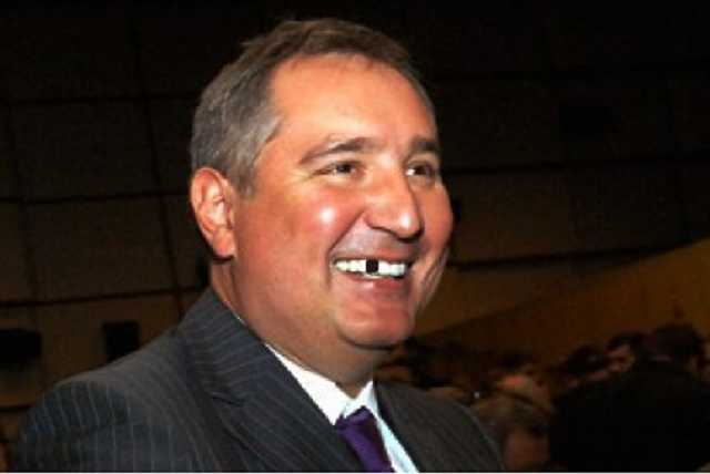 Российский вице-премьер Рогозин на глазах всего мира издевался над собакой