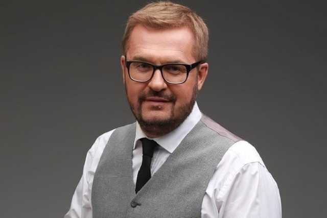 Александр Пономарев похвастался романом с популярной певицей