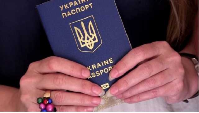 В "Документе" рассказали, когда исчезнет проблема с задержкой выдачи биометрических паспортов