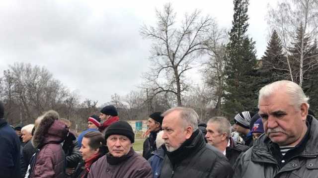 Обмен пленными: Украина доставила 306 человек на место встречи