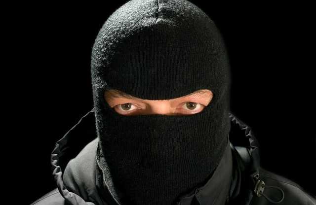 На Ровенщине браконьеры с битами напали на лесную охрану