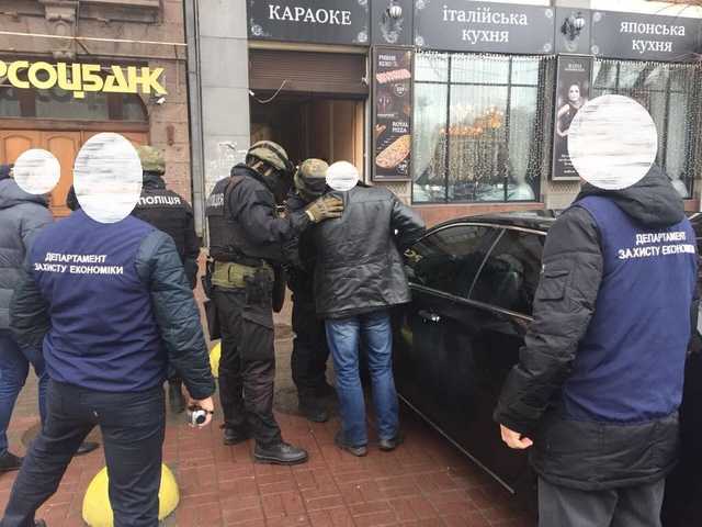 “Холодний розрахунок”. Як привласнювали кошти, що сміляни платили за тепло