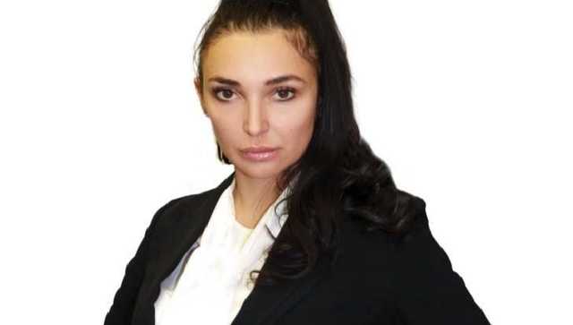 Чиновница Пимахова задекларировала зарплату в 140 тысяч