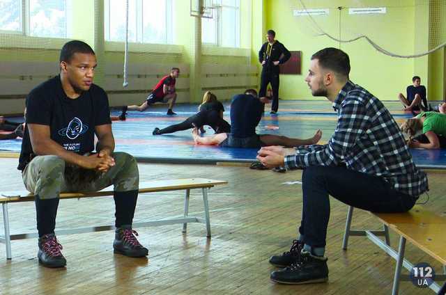 Жан Беленюк: может, Порошенко сделает что-то, и я скажу – он красавчик капитальный