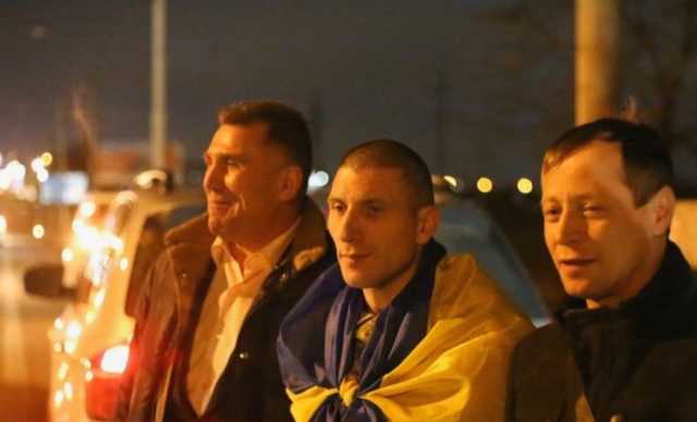 Волынь встретила героев: в Луцк приехали освобожденные из заложников бойцы