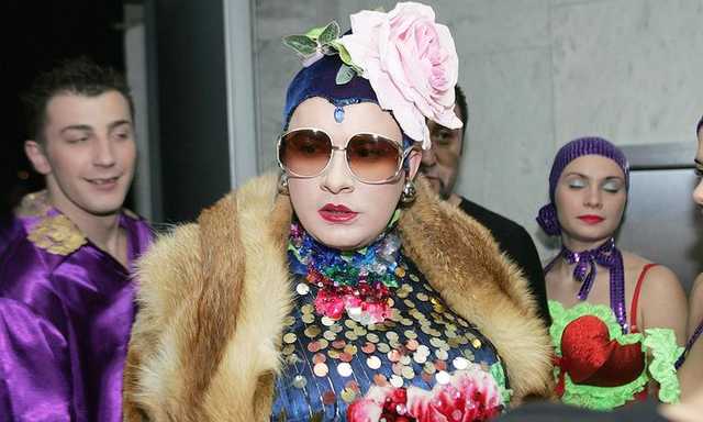 Судья шоу "Х-Фактор" развлекал в новогоднюю ночь россиян