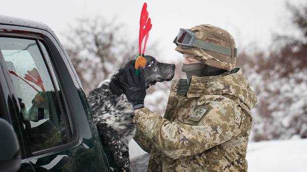 На Новый год пограничники не впустили в Украину десятки людей