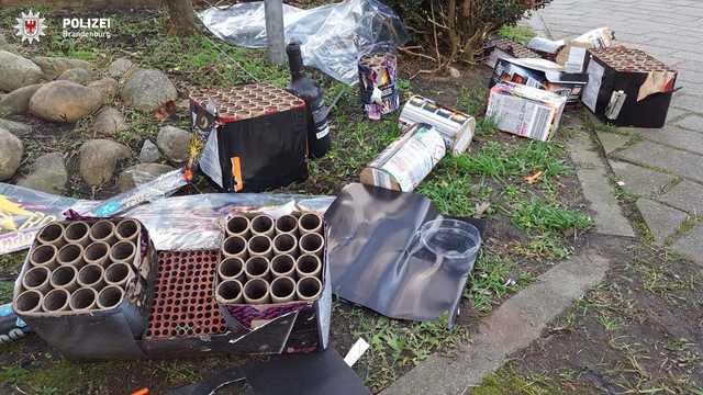 В Германии два человека погибли из-за запуска фейерверков