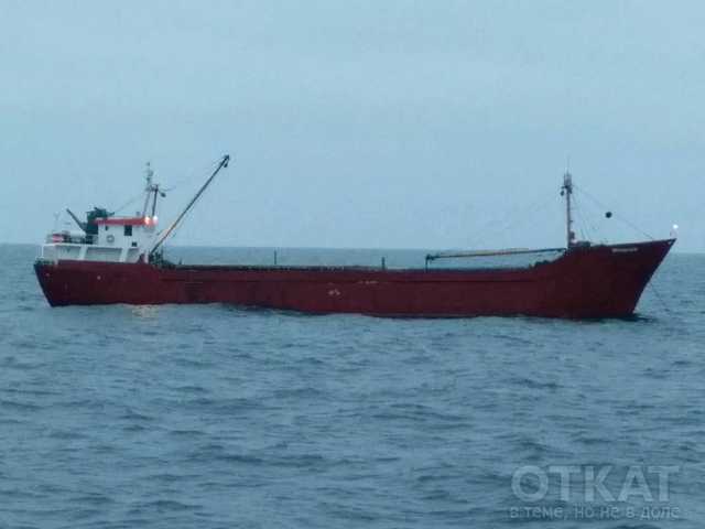 Подробности задержания в Одессе судна с крупной контрабандой сигарет