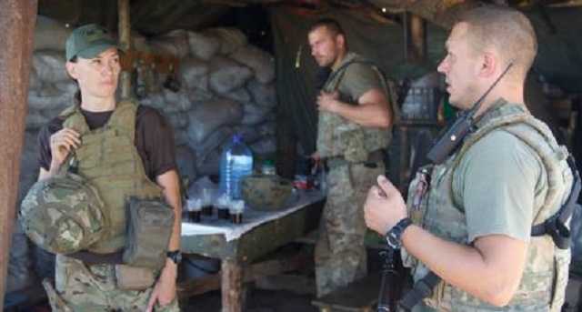 Героїчна інструктор ЗСУ Маруся Звіробій просить допомоги у боротьбі з недугою