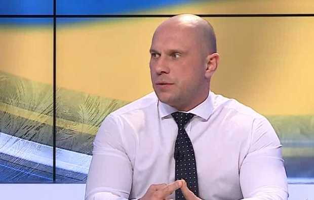 Киву незаконно допустили к информации МВД – политолог