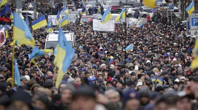 Парламент хоче ускладнити порядок проведення мирних заходів