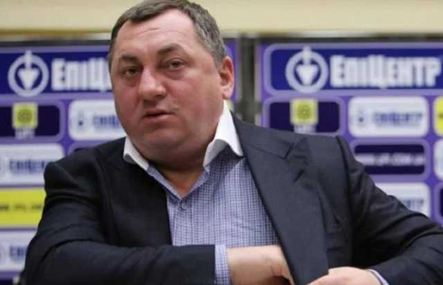 В шароварах и с булавой: как украинский нардеп праздновал Рождество в Италии