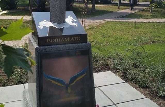 У Києві буде встановлено пам’ятник військовим, які загинули в ході АТО