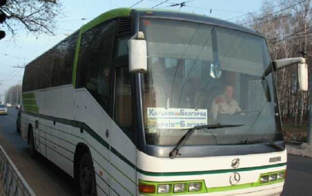 Зачем жители Донбасса продолжают ездить в Россию