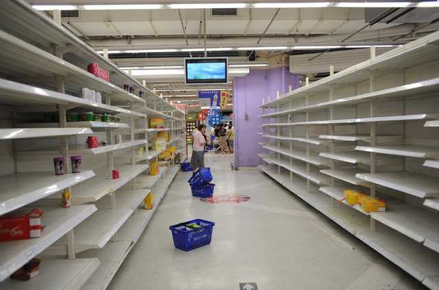 Качество плохое, цены московские: что осталось на полках магазинов «ДНР»