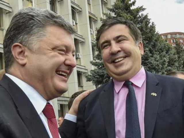«Порошенко получил обратку. И молниеносно начал отмываться » — активистка