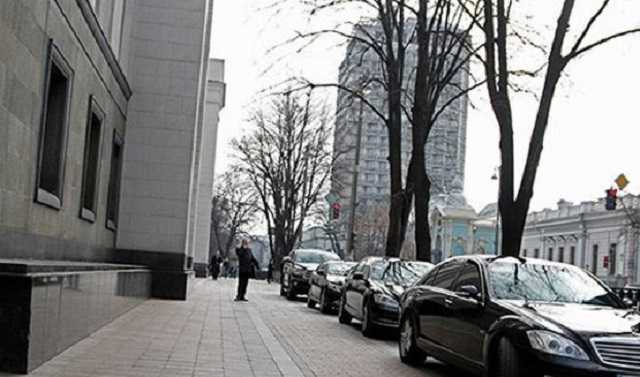 Нардепы начали работу после новогодних каникул с закона о реинтеграции Донбасса