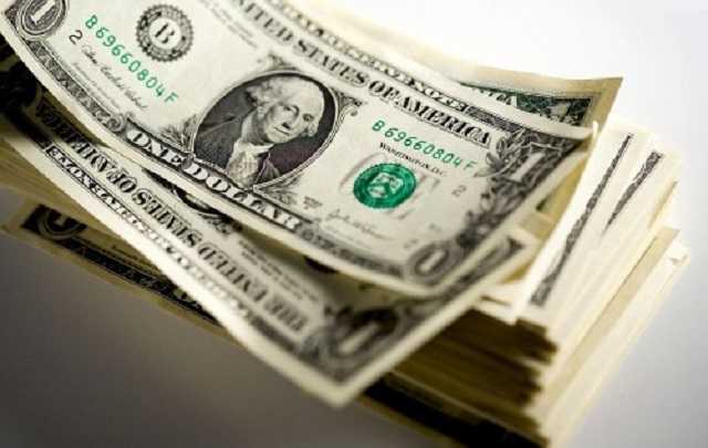 Доллар по 50? Украинцам озвучили тревожный прогноз