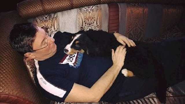 Луценко застукали за зажигательными танцами с собакой: видео