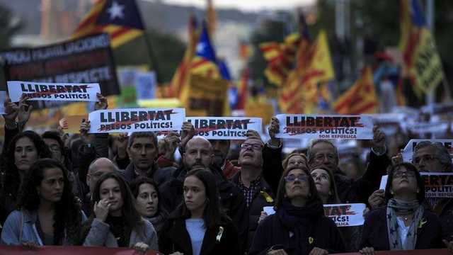 Отделение 2.0 Каталония готовится к новому обострению с Мадридом