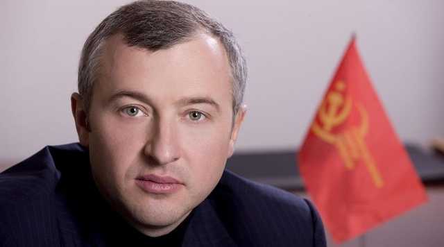 Беглому коммунисту Калетнику мама подарила 49 миллионов