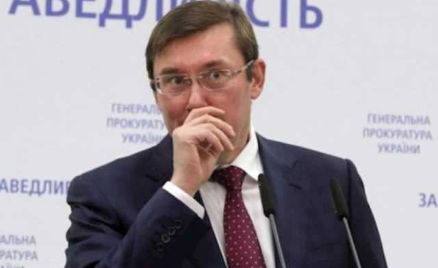 Такой клоун пропадает - танец Генпрокурора с собакой «взорвал» соцсети