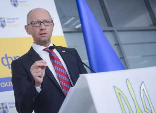 Аваков и Яценюк проигнорировали совещание у Порошенко